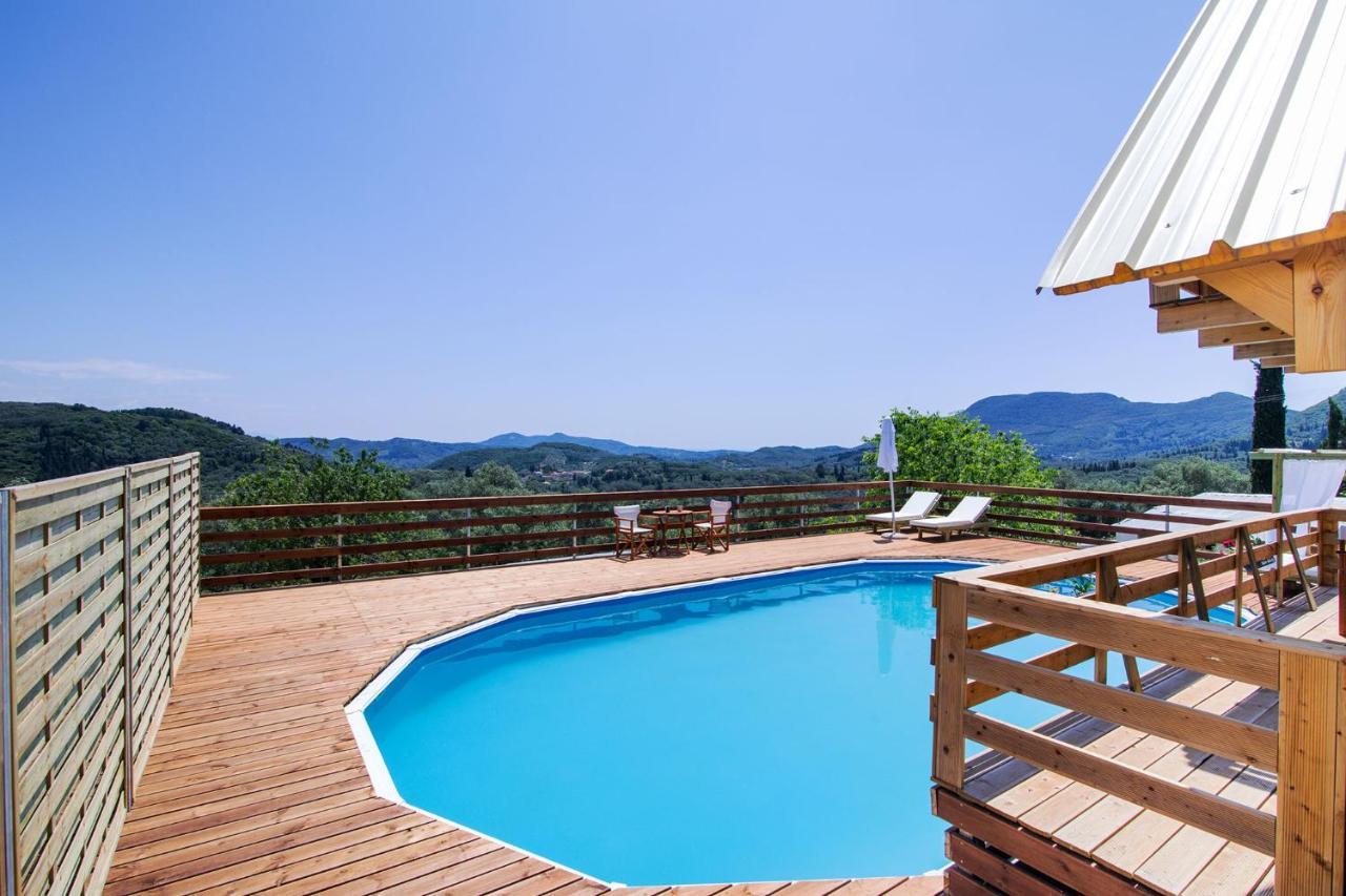 Romantic Tree House Kato Pavliana Exterior photo